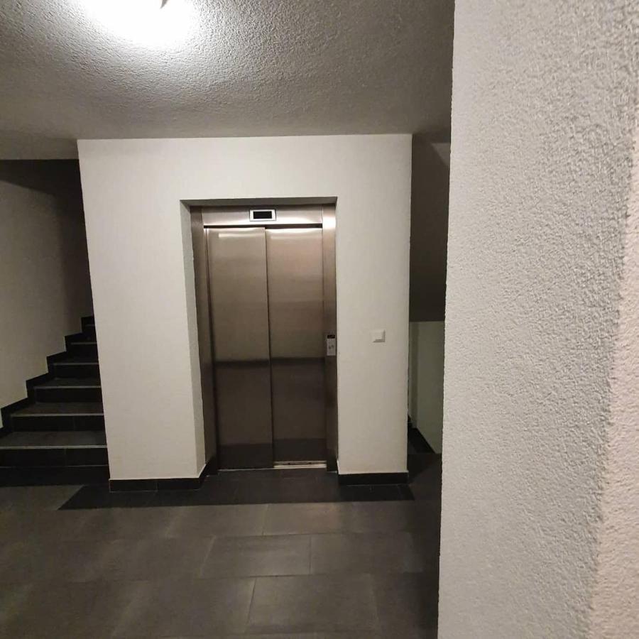 Basic 2 Apartment *